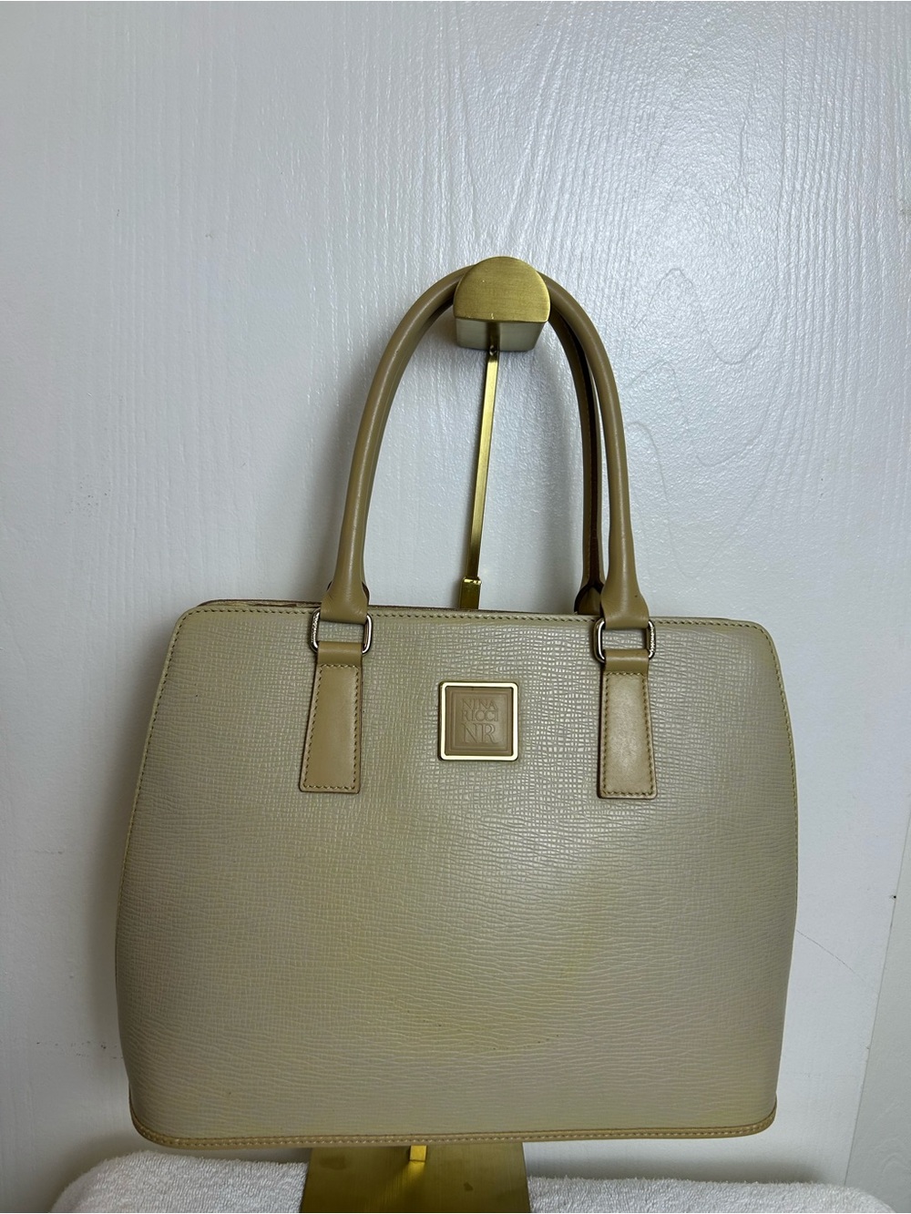 Nina Ricci satchel